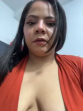 ROUSE SINCLAIR online show from December 18, 8:23 pm