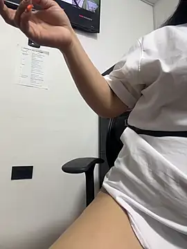 Snapshot of ROUSE_SINCLAIR chatting on November 12, 7:40 pm ROUSE SINCLAIR online show from November 12, 7:40 pm