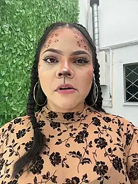 Snapshot of ROUSE_SINCLAIR chatting on October 30, 9:01 pm ROUSE SINCLAIR online show from October 30, 9:01 pm