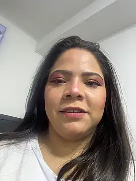 Snapshot of ROUSE_SINCLAIR chatting on November 18, 7:28 pm ROUSE SINCLAIR online show from November 18, 7:28 pm