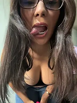 Nicol X online show from May 27, 3:41 pm