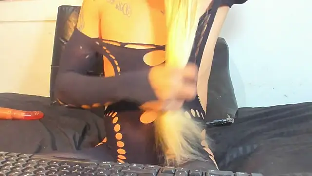 valeriapinkxx online show from February 22, 1:13 pm