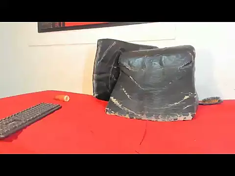 valeriapinkxx online show from January 9, 2:35 pm