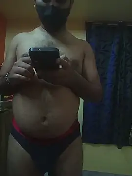 Snapshot of Stud_84780 chatting on February 27, 7:35 pm Stud 84780 online show from February 27, 7:35 pm
