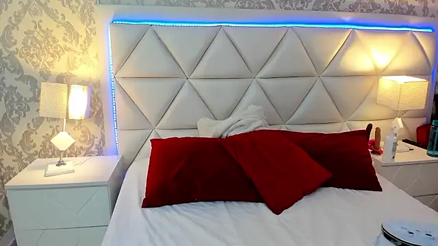 LaylaaDoll online show from January 13, 7:18 pm