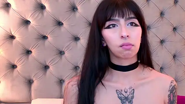 LaylaaDoll online show from December 4, 7:24 pm