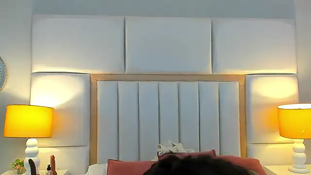 LaylaaDoll online show from January 6, 7:18 pm