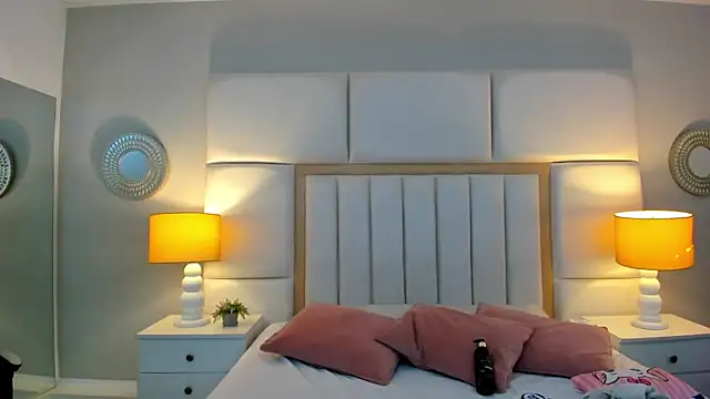 LaylaaDoll online show from November 17, 5:50 pm