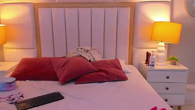 LaylaaDoll online show from February 25, 7:47 pm