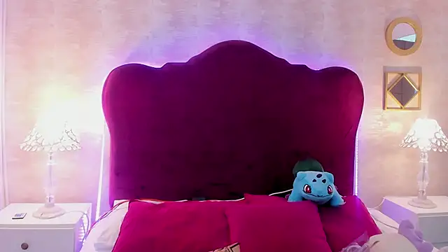 LaylaaDoll online show from October 2, 6:33 pm