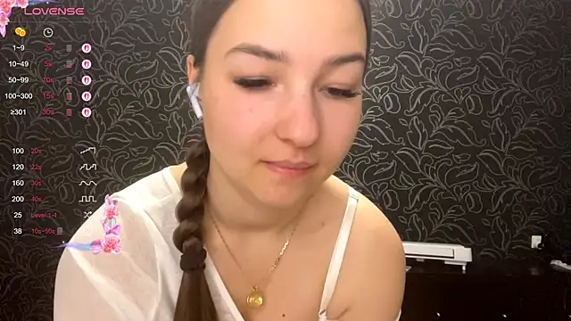 GemmaGunter online show from December 16, 8:24 pm