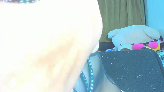 LatinaMature  online show from April 17, 10:07 am