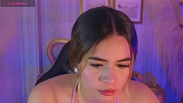 lilith4 s online show from March 4, 8:05 pm