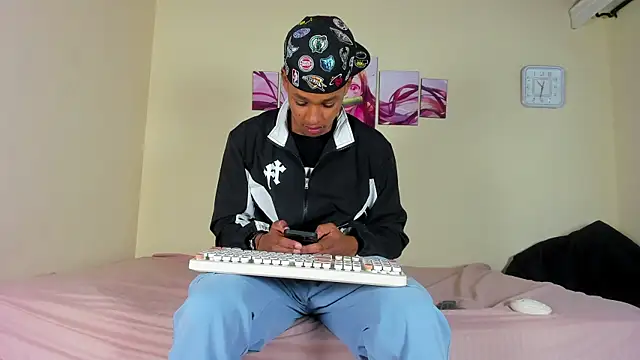 jordan mm420 online show from December 20, 8:33 pm