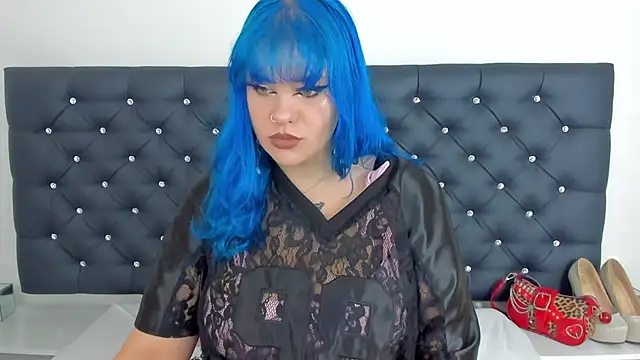 LunaWetPussy online show from December 4, 3:11 pm