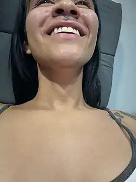 Isabella-Teen online show from April 8, 2:02 am