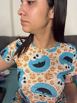 Isabella-Teen online show from January 12, 2:29 am