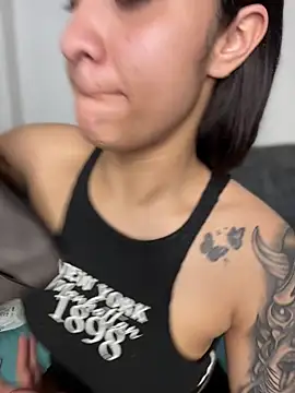 Isabella-Teen online show from December 20, 1:52 am