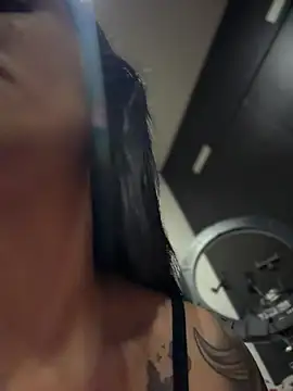 Isabella-Teen online show from March 25, 2:01 am