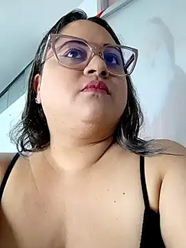 Chiki hot92 online show from January 10, 9:32 pm