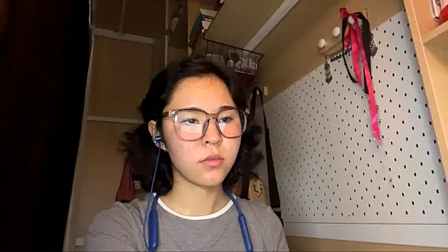 JennyCarpenter online show from May 14, 5:04 am