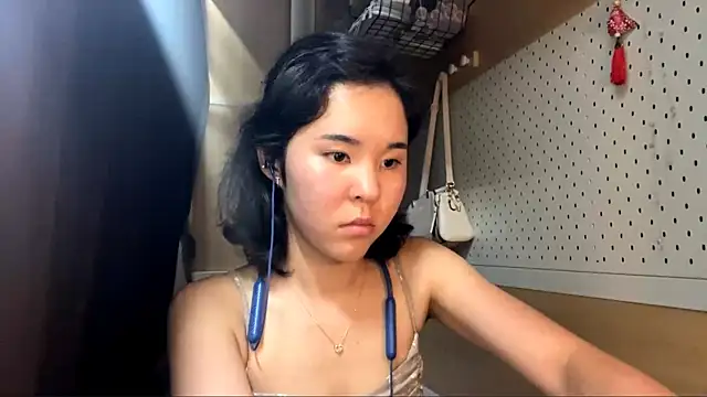 JennyCarpenter online show from June 1, 10:59 am