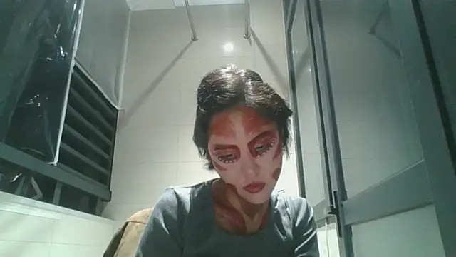 Snapshot of JennyCarpenter chatting on October 31, 11:07 am JennyCarpenter online show from October 31, 11:07 am