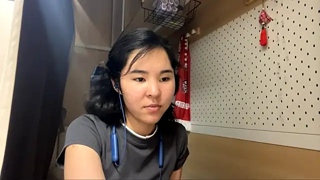 JennyCarpenter online show from June 12, 9:07 am