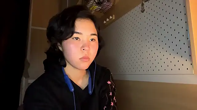 JennyCarpenter online show from March 11, 7:24 am