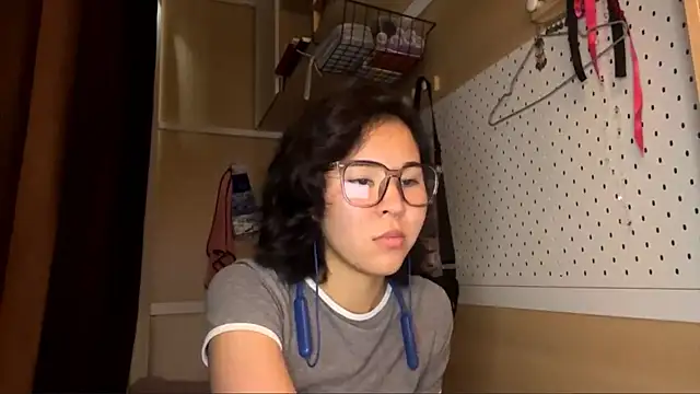 JennyCarpenter online show from May 13, 7:26 am