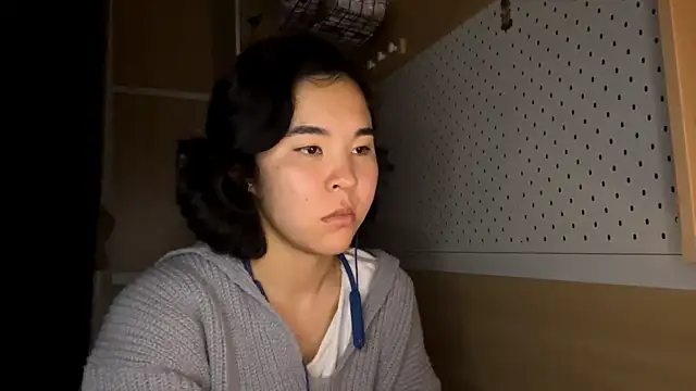 JennyCarpenter online show from April 10, 10:50 pm