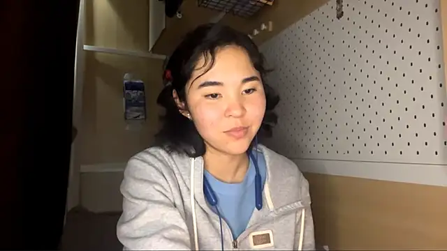 JennyCarpenter online show from April 3, 9:16 am