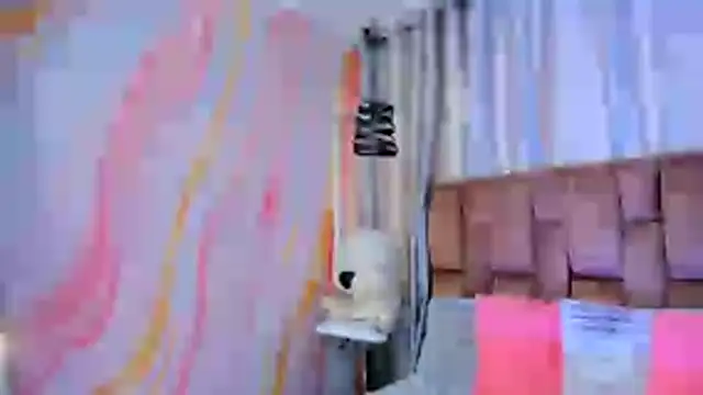 alix noa online show from November 8, 7:39 pm