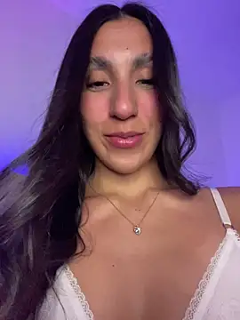 Snapshot of MaddyX__ chatting on June 24, 7:22 pm MaddyX online show from June 24, 7:22 pm
