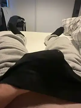 maxh08625 online show from December 3, 12:37 pm