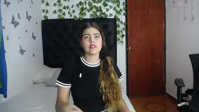 isabel 09 online show from February 18, 3:04 am