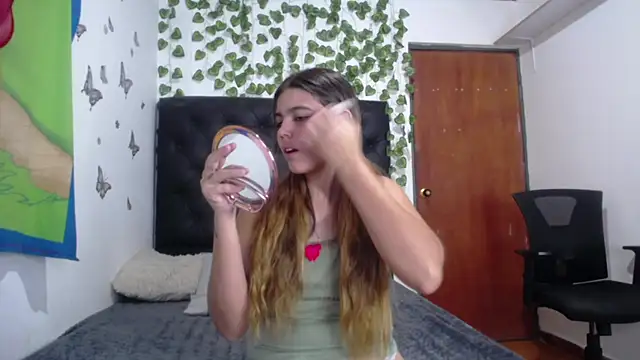 isabel 09 online show from December 18, 2:49 am