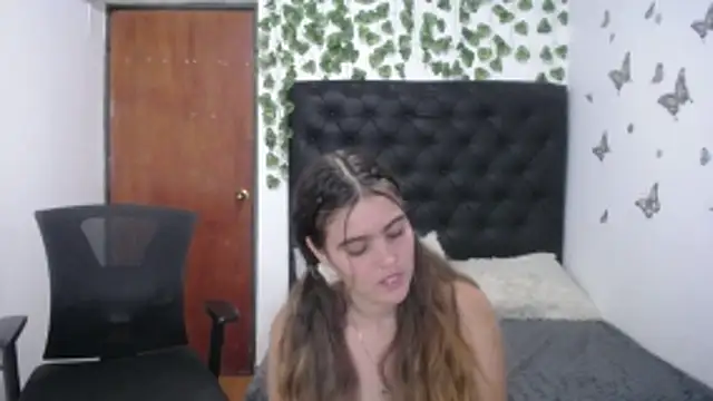 isabel 09 online show from October 30, 4:15 pm