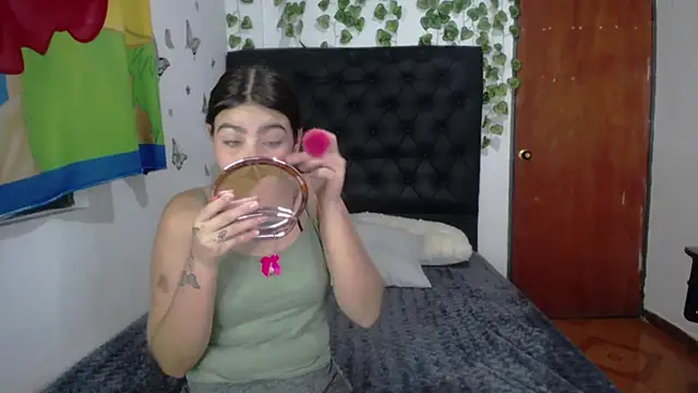 isabel 09 online show from January 13, 3:10 am