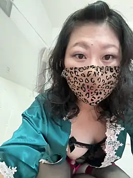 Snapshot of feifei1234 chatting on October 12, 12:23 am feifei1234 online show from October 12, 12:23 am