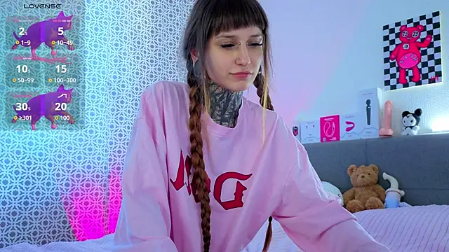 LilithPoison online show from March 15, 6:31 am