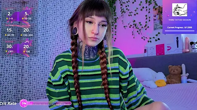 LilithPoison online show from April 30, 6:15 pm