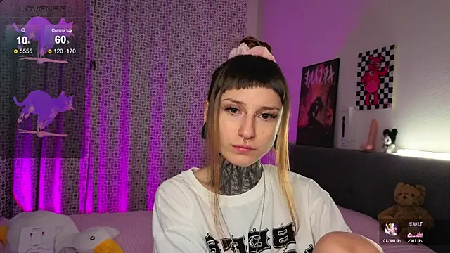 LilithPoison online show from November 13, 6:01 pm