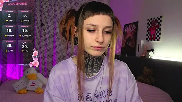 LilithPoison online show from October 26, 6:08 pm