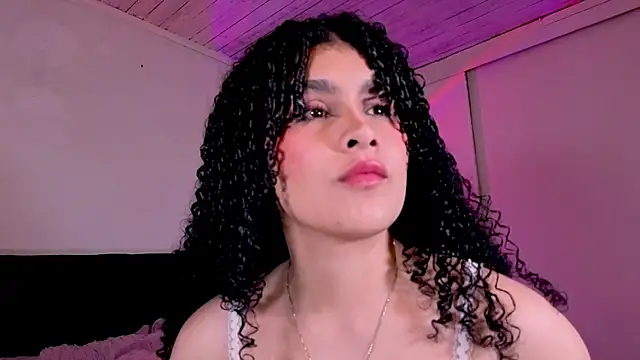 Snapshot of missvaneblake chatting on July 10, 11:32 am missvaneblake online show from July 10, 11:32 am