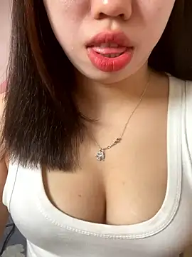 Rose-babyx online show from January 18, 2:48 am