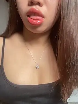 Rose-babyx online show from April 24, 2:02 am