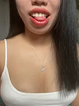 Rose-babyx online show from May 9, 2:15 am