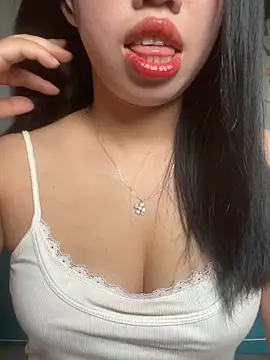 Rose-babyx online show from May 18, 2:12 am