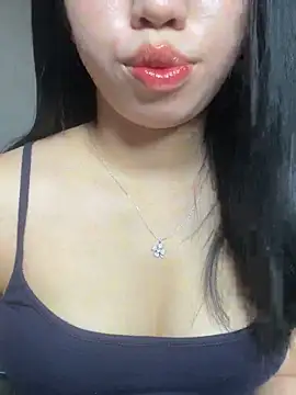 Rose-babyx online show from May 17, 3:06 am